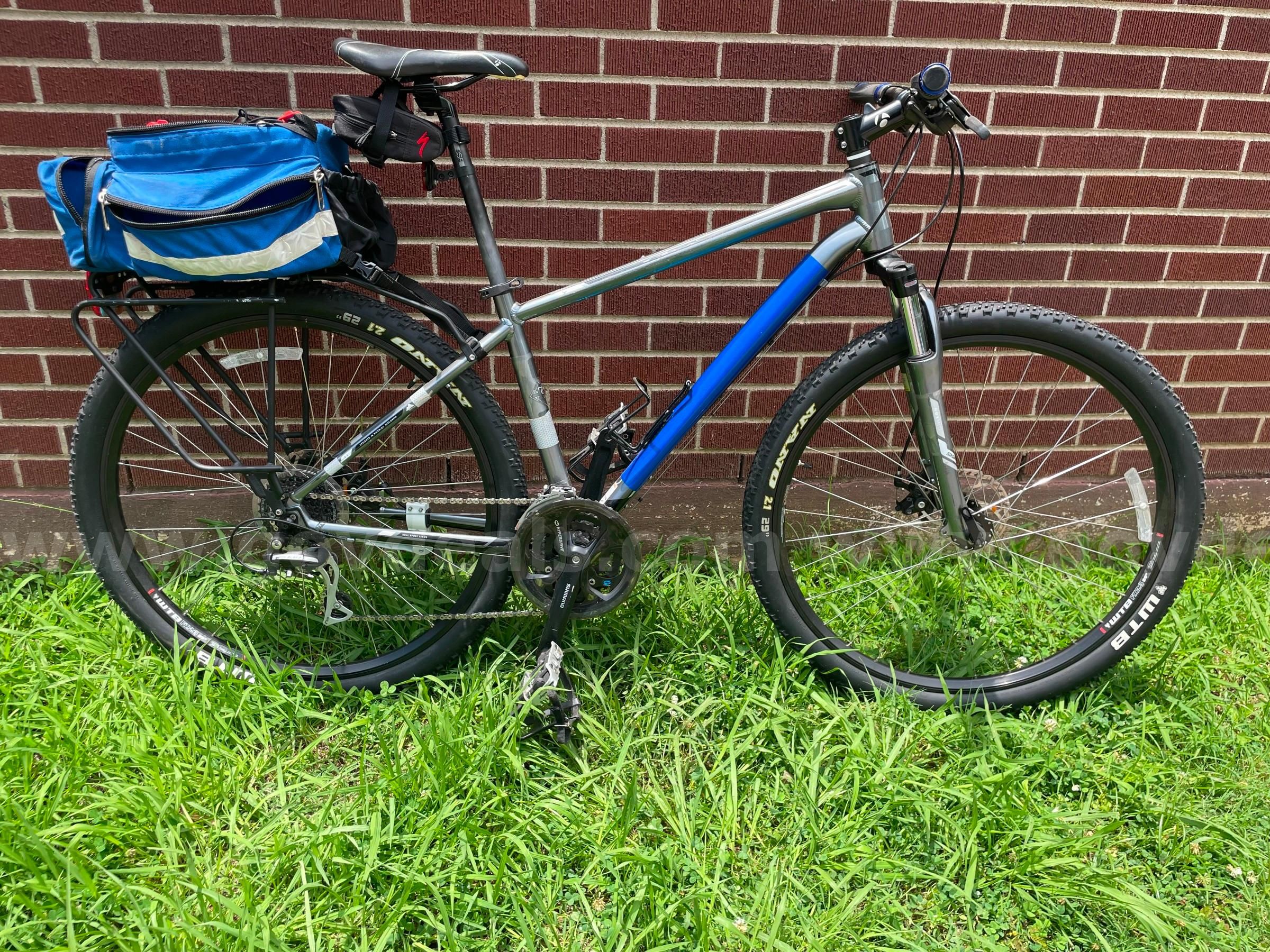 Trek 8.3 DS Mountain bike