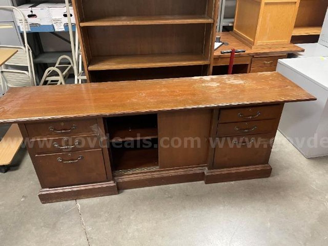 Lot of (1) Credenza 86" X 21".