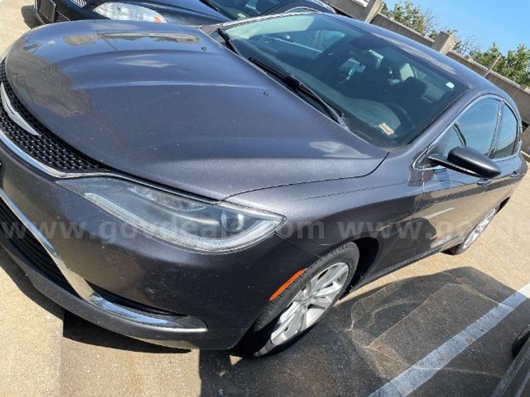 2015 Chrysler 200, 203680 Miles.