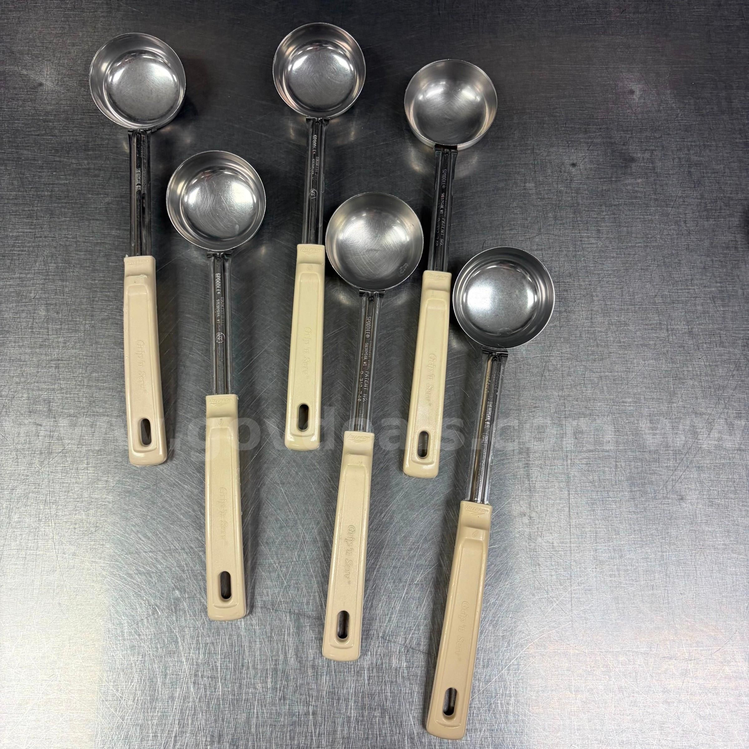 Six 3 oz spoodles