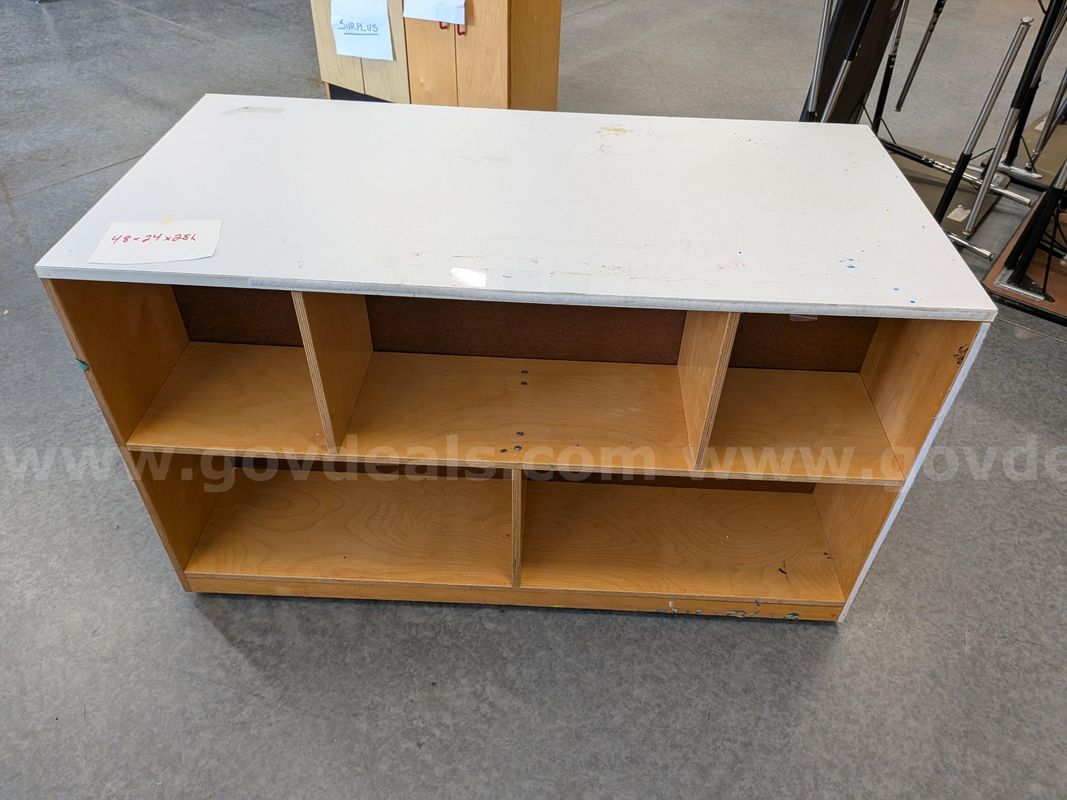 rolling double sided cubby 48x24x28