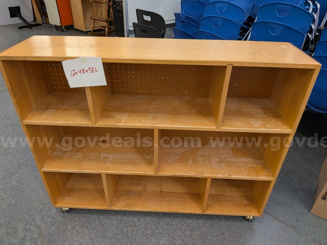 rolling cubby 48x12x38h