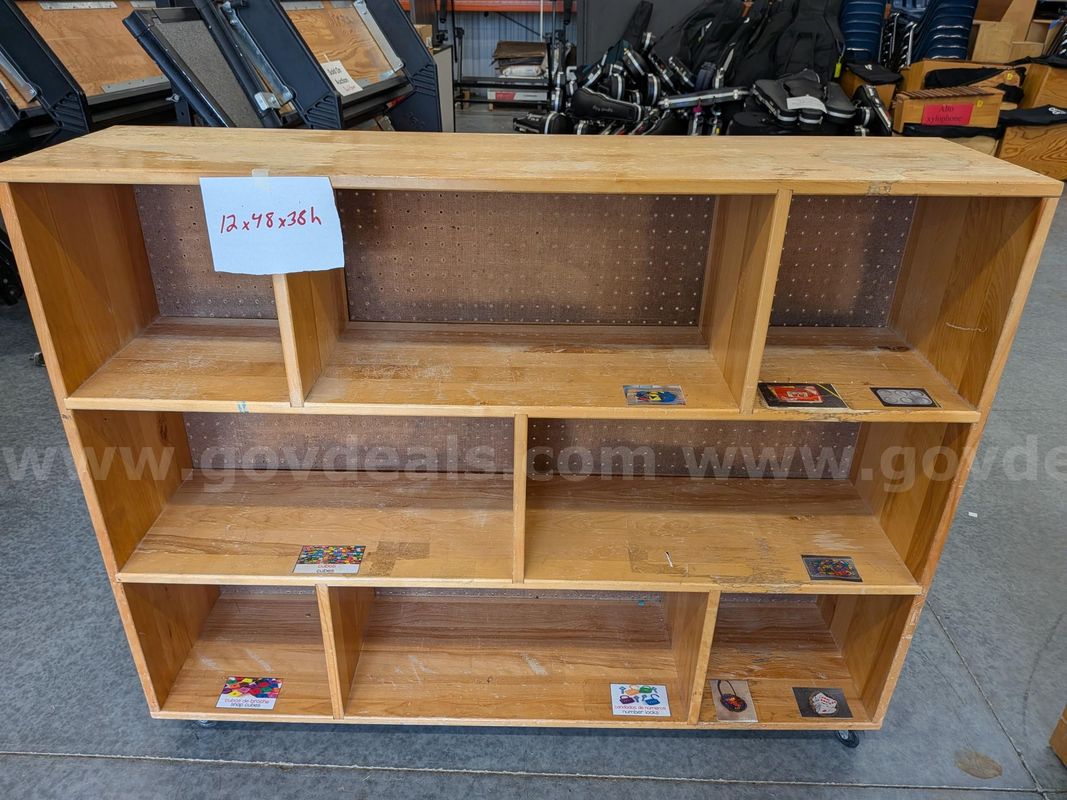 rolling cubby 48x12x38h