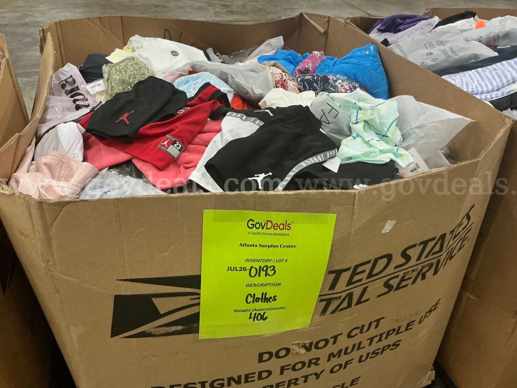 Apparel "Clothes" (JUL26-0193)