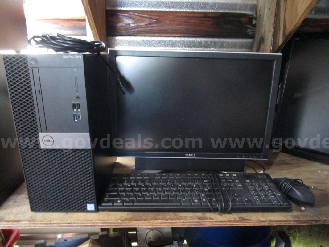 Used Dell Computer Set: (1) 20" Dell Monitor; (1) Dell Optiplex 7070; (1) Dell Keyboard; (1) Dell Mouse