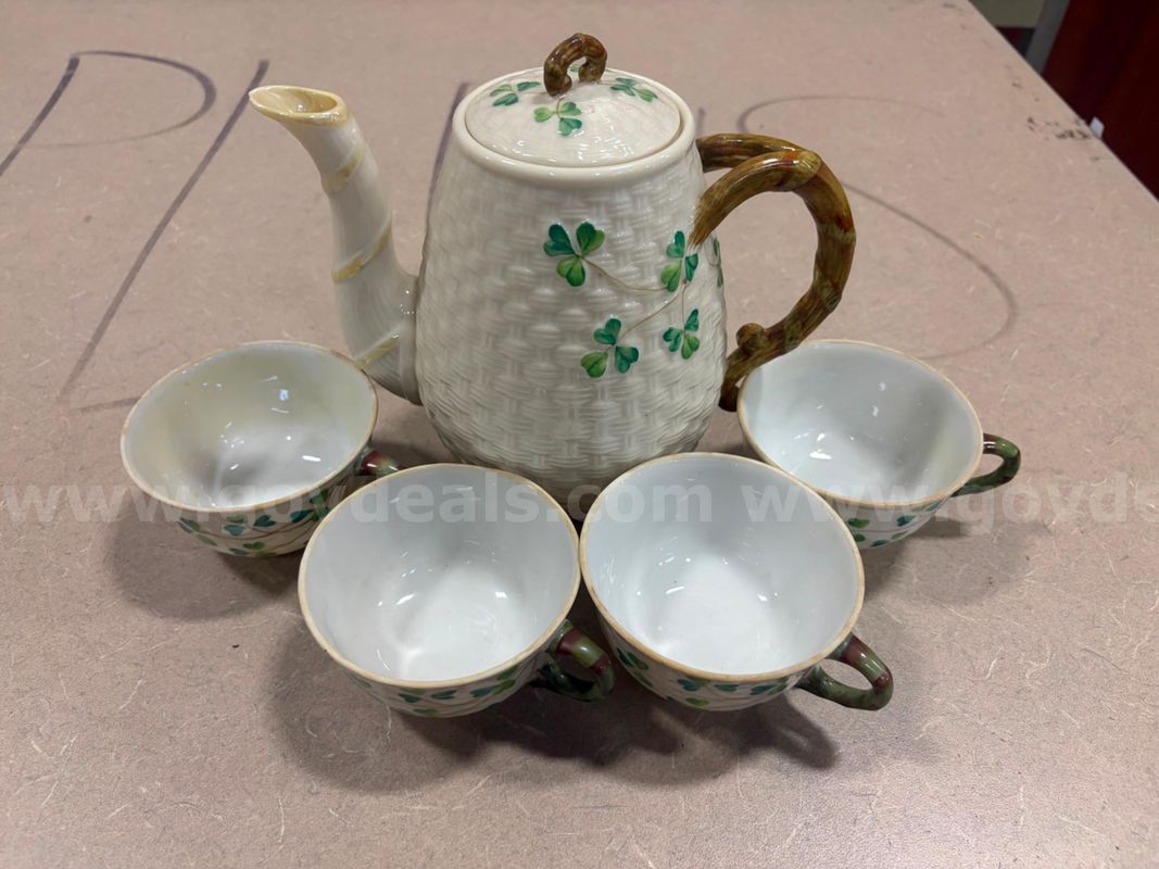 Belleek Classic Shamrock Basketweave Teapot & Teacup Fine China Set (5 pieces)