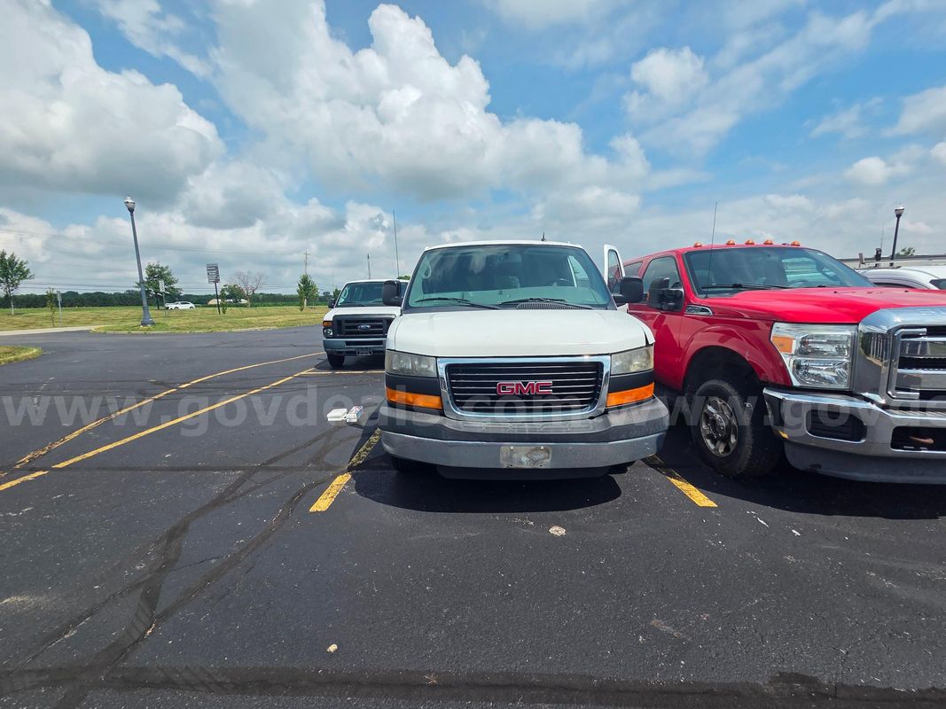 2014 GMC Savana