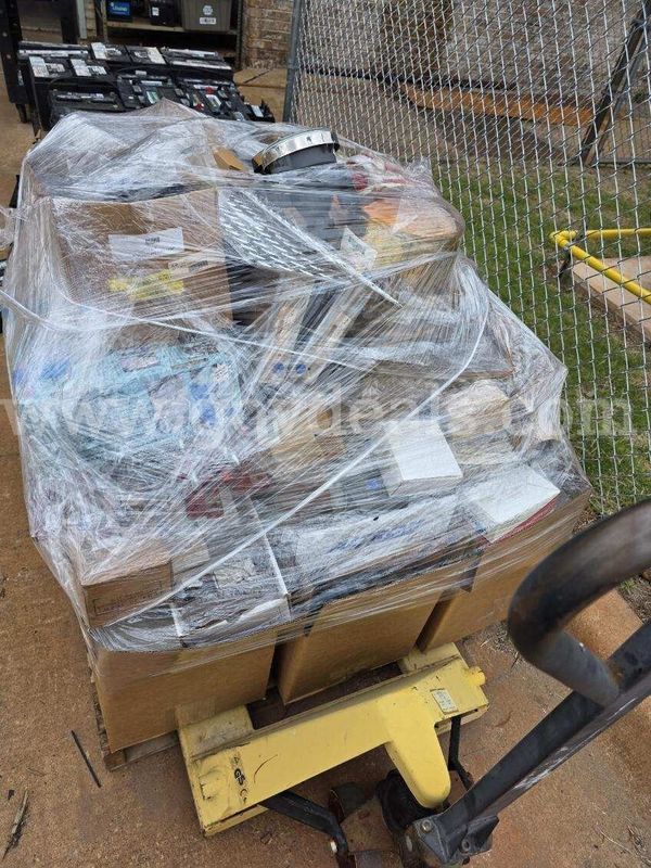 Pallet of Misc. Auto Parts & 5 Fire Apparatus Seats