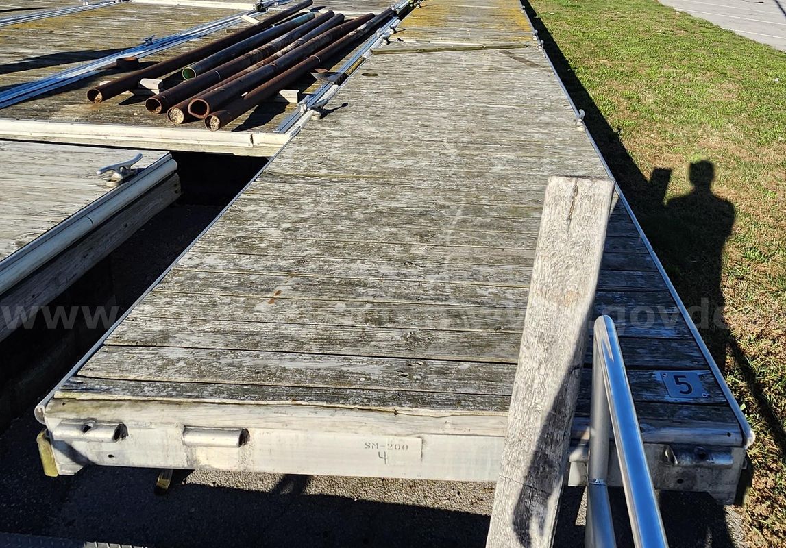 Launch Dock from Municipal Ramp