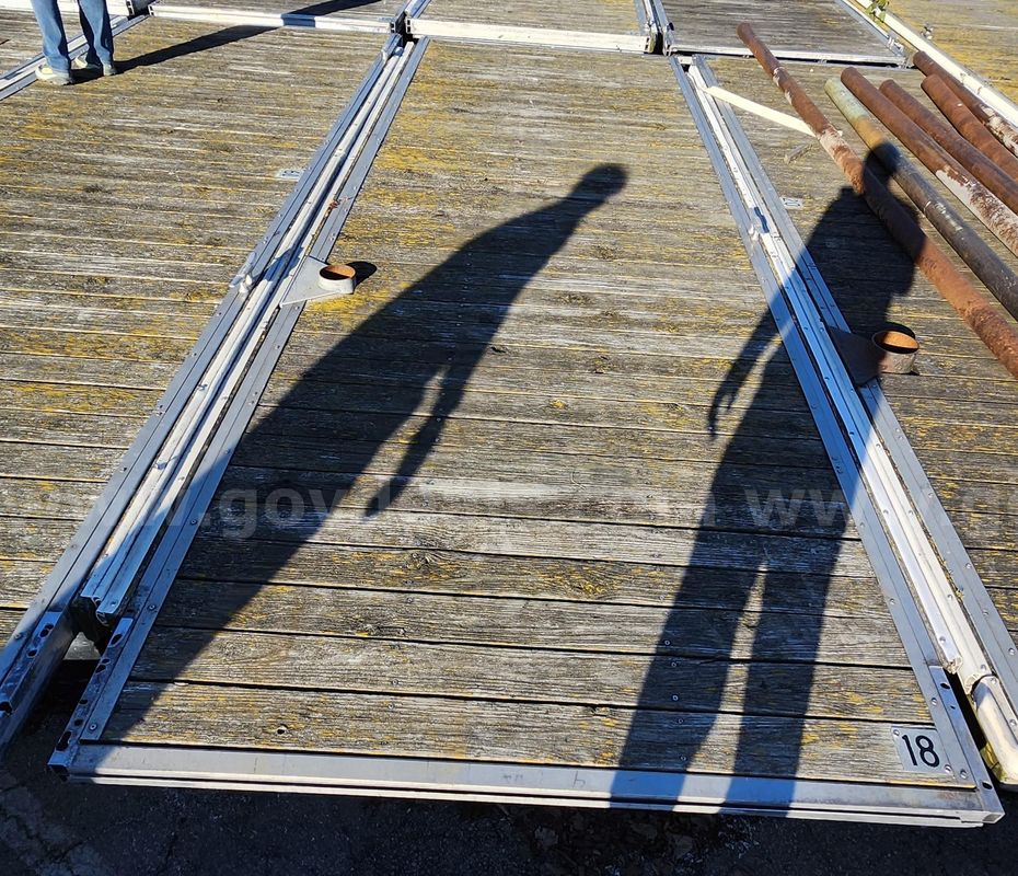 Launch Dock from Municipal Ramp