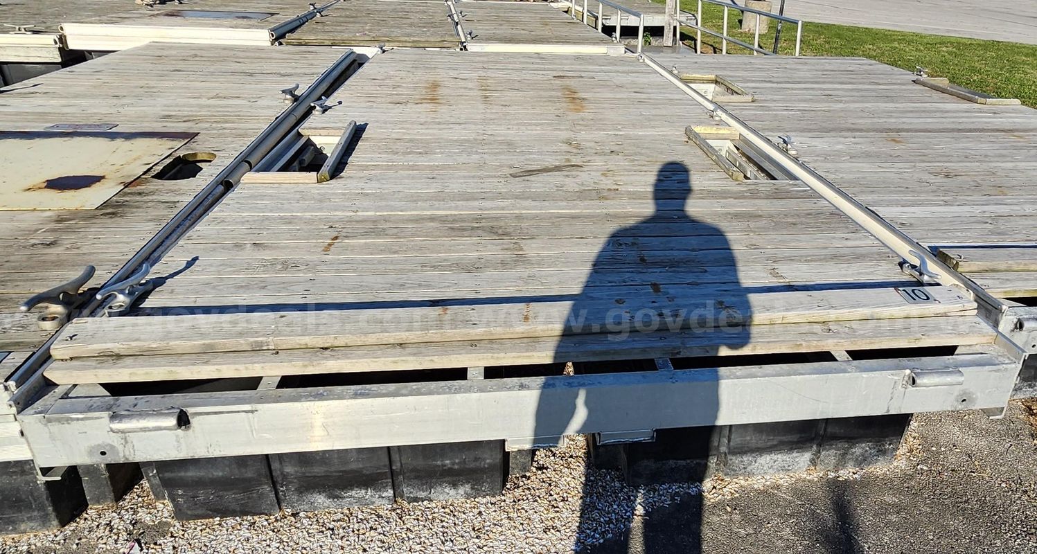 Launch Dock from Municipal Ramp