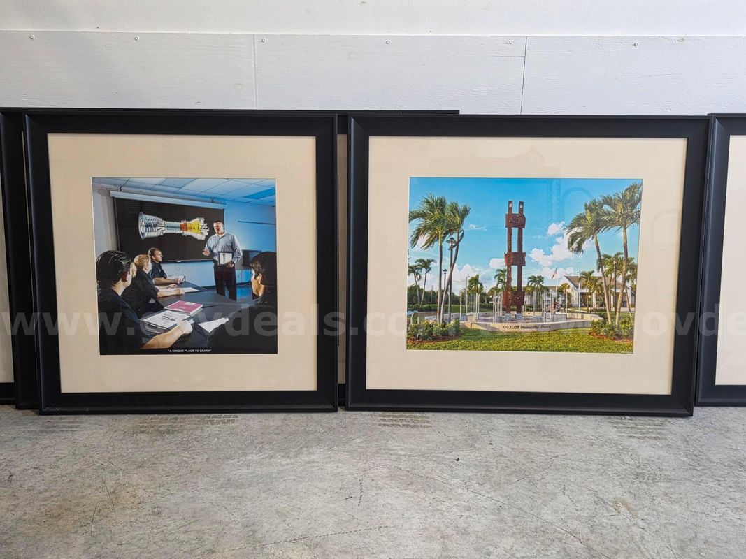 Lot of Used Picture Frames Photos