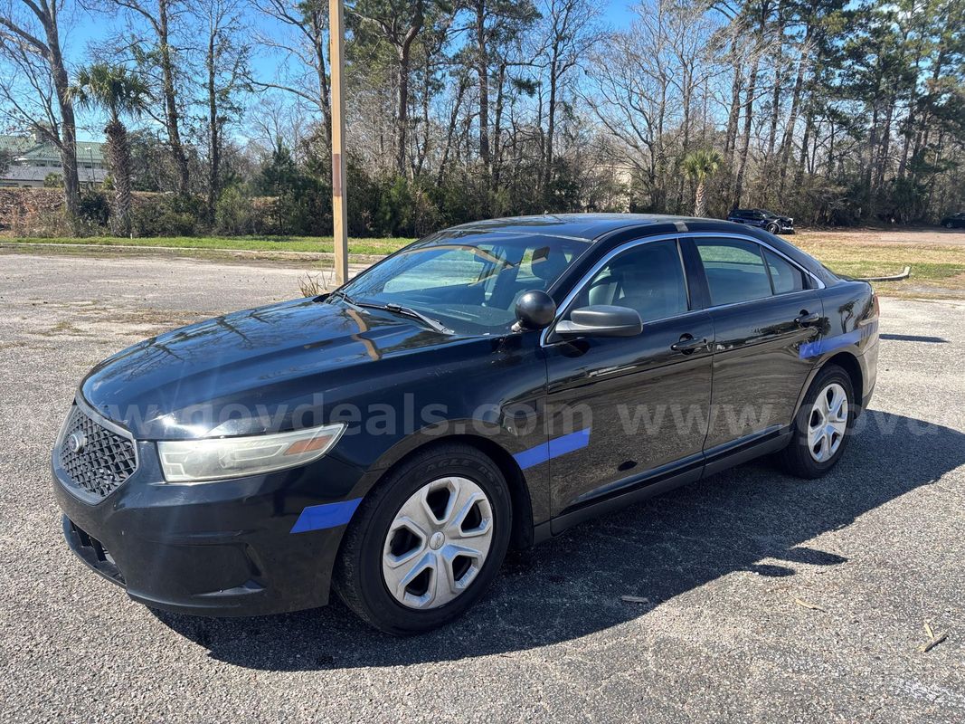 2013 Ford Police Interceptor Pv673