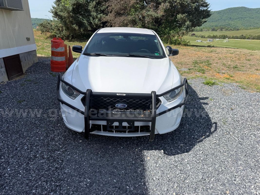 2018 Ford Taurus