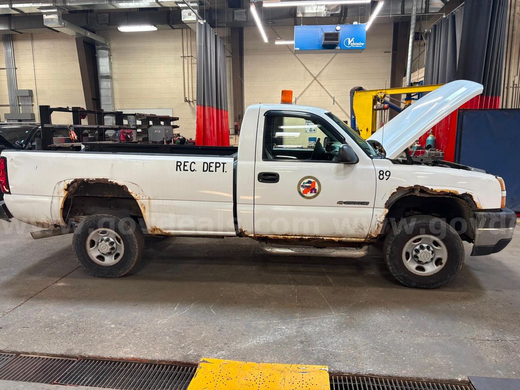 2006 CHEVY SILVERADO 2500 2WD