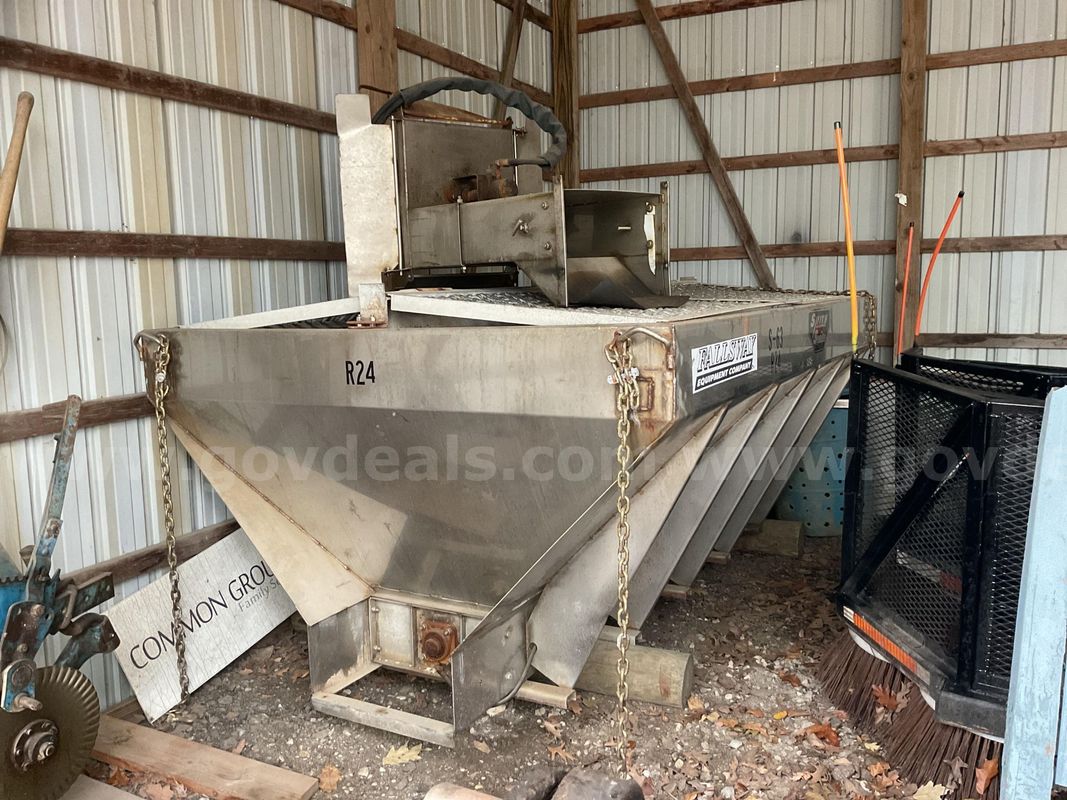 2003 Smith Spreader V Bed