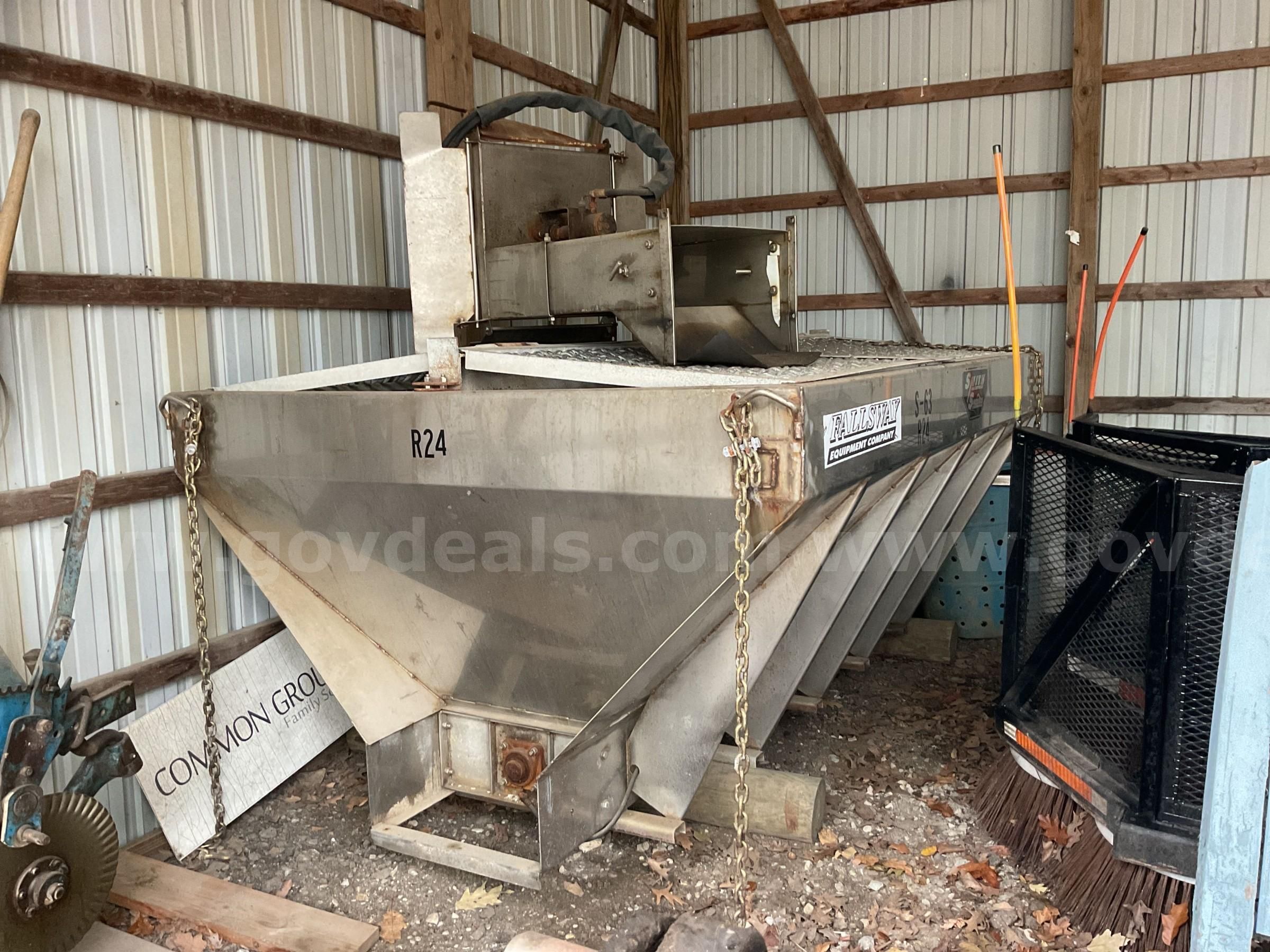 2003 Smith Spreader V Bed