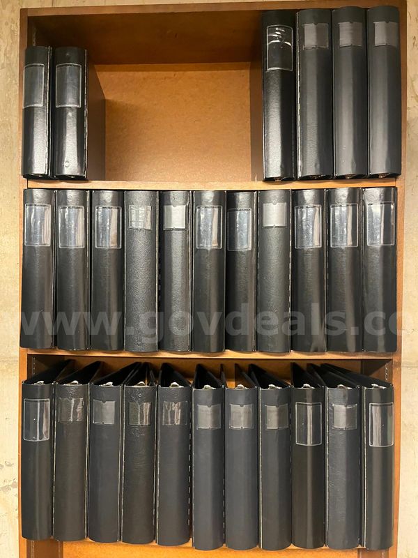 Lot of 29 Wilson Jones Heavy Duty 3 Ring Black Vinyl Binders