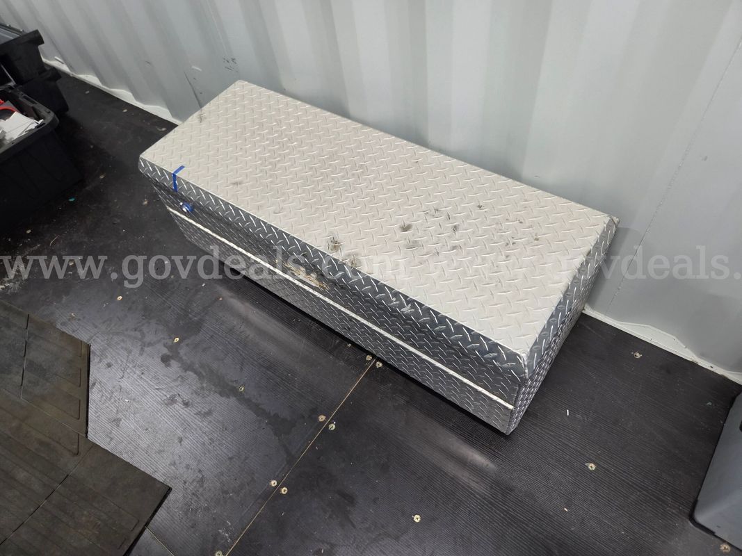 Weather Guard Aluminum Crossover Truck Tool Box