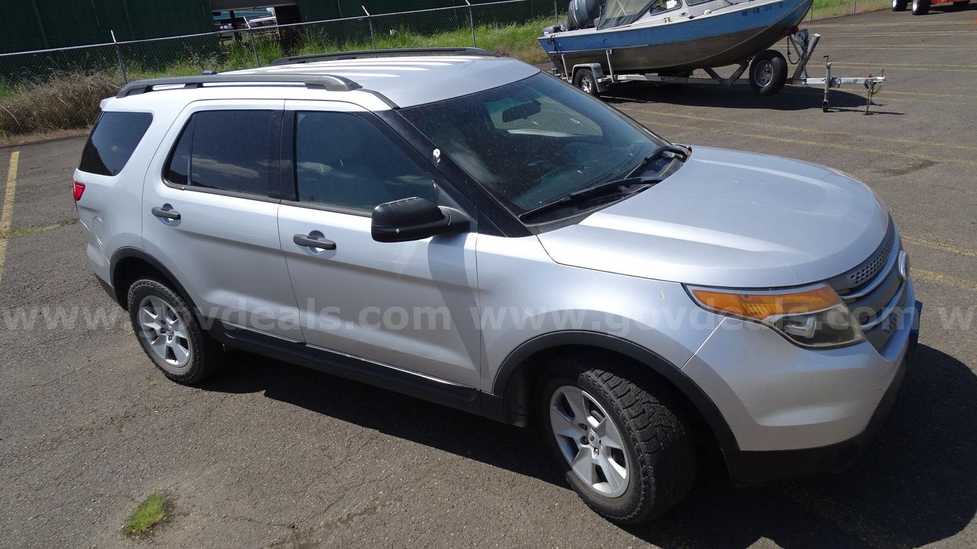 2014 Ford Explorer 4-Door Sport Utility 4WD