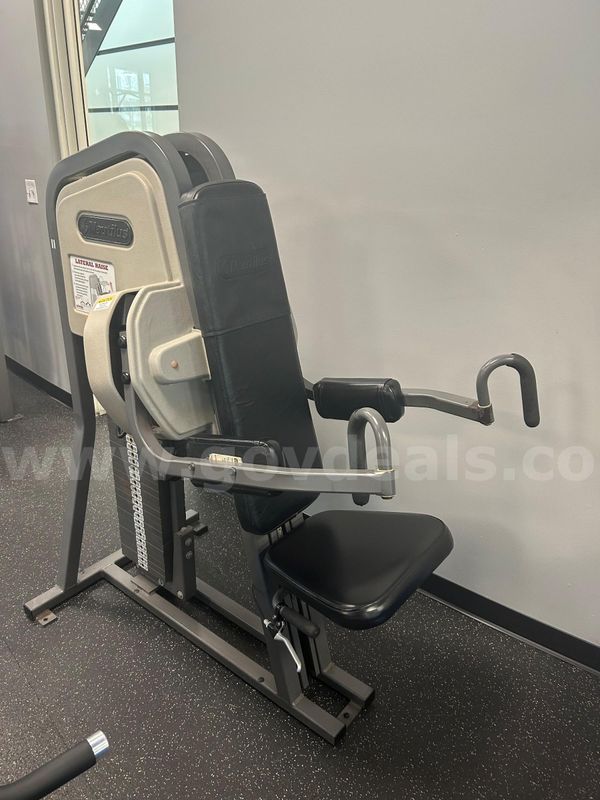 Nautilus 2ST Lateral Fly Machine