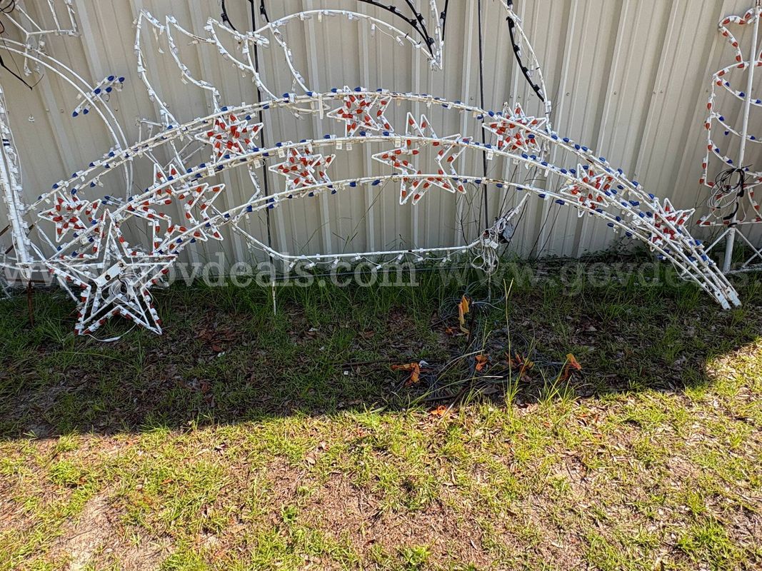 Lot of Municipal Holiday Light Decorations - (1) 2-Piece Vehicle Arch