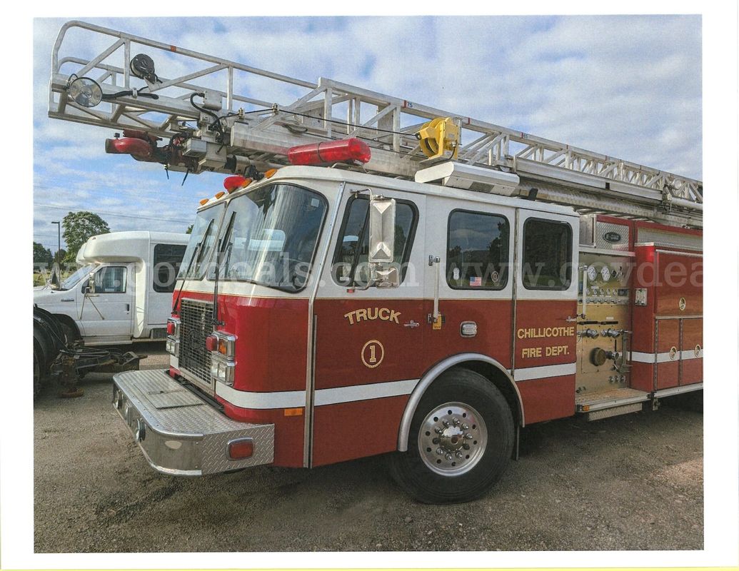 1998 Aerial Ladder Truck