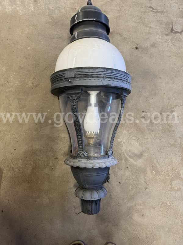 Welsbach / Newport luminaires street light fixtures - lot of 350