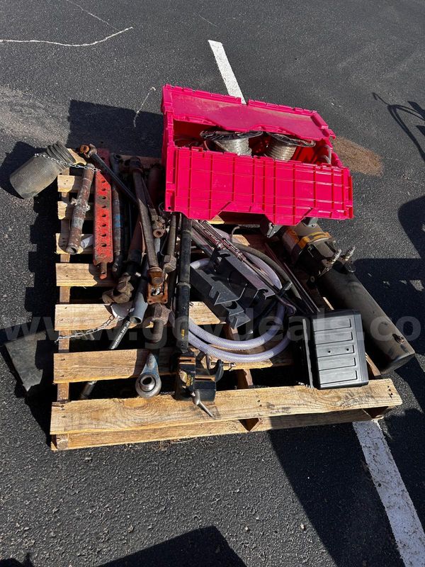 Used Baldor CL3504 Industrial Motor & Assorted Pallet Lot