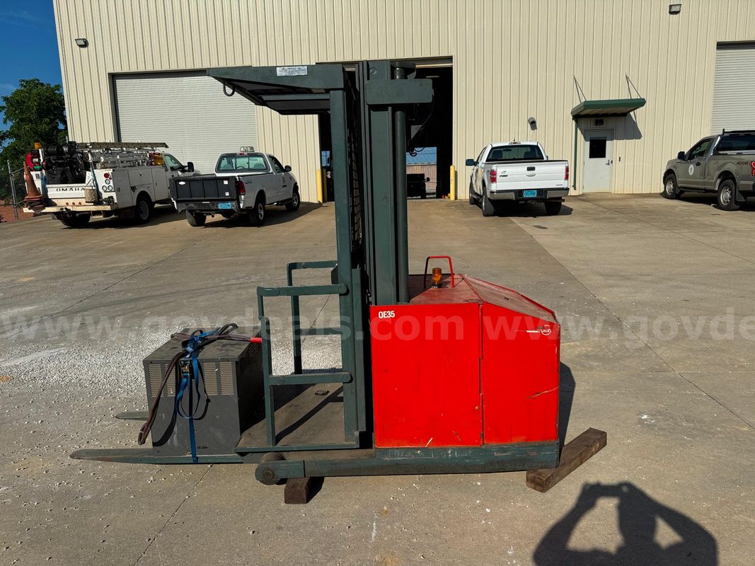 BT Prime Mover Order Picker