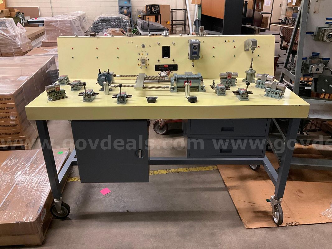 Pneumatics testing bench