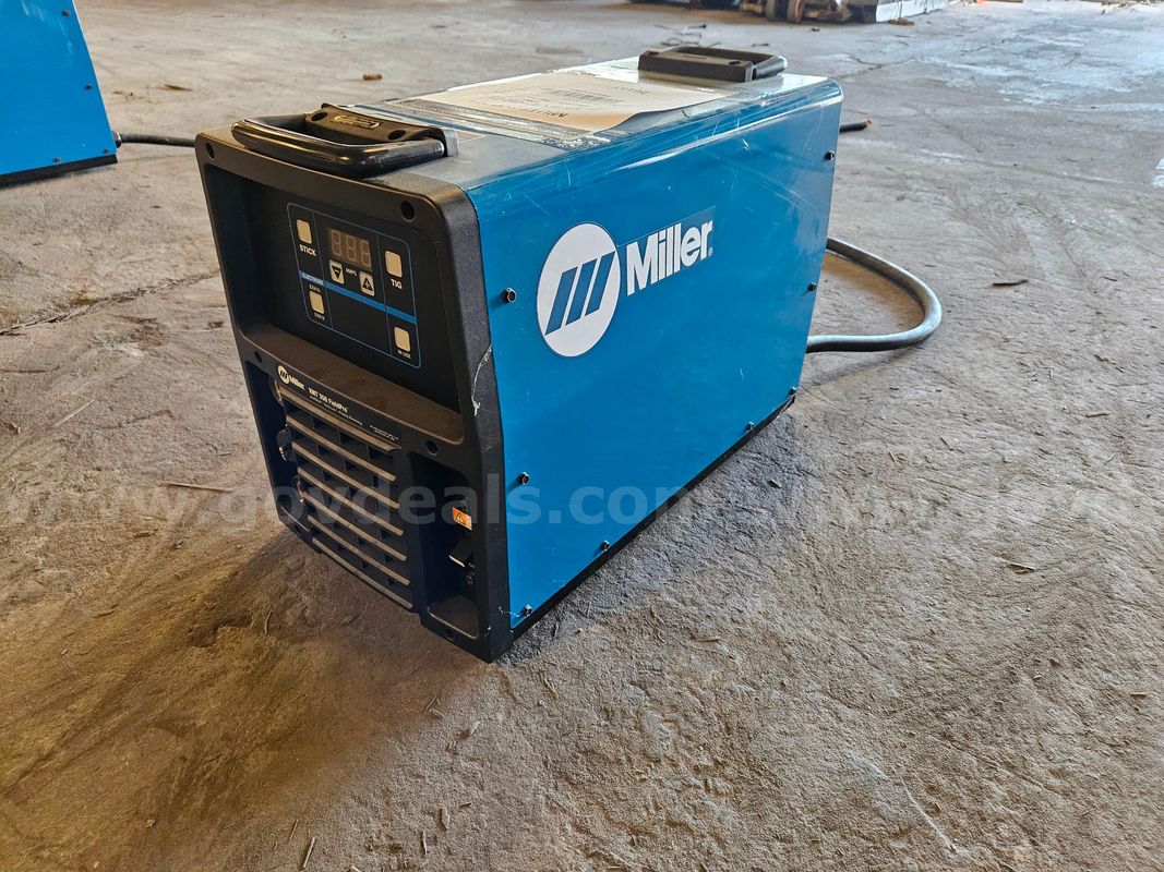 Miller XMT 350 FieldPro Welder