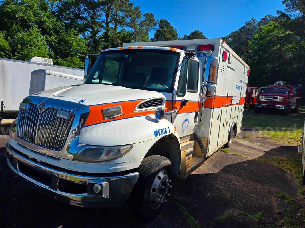 2010 International 4300