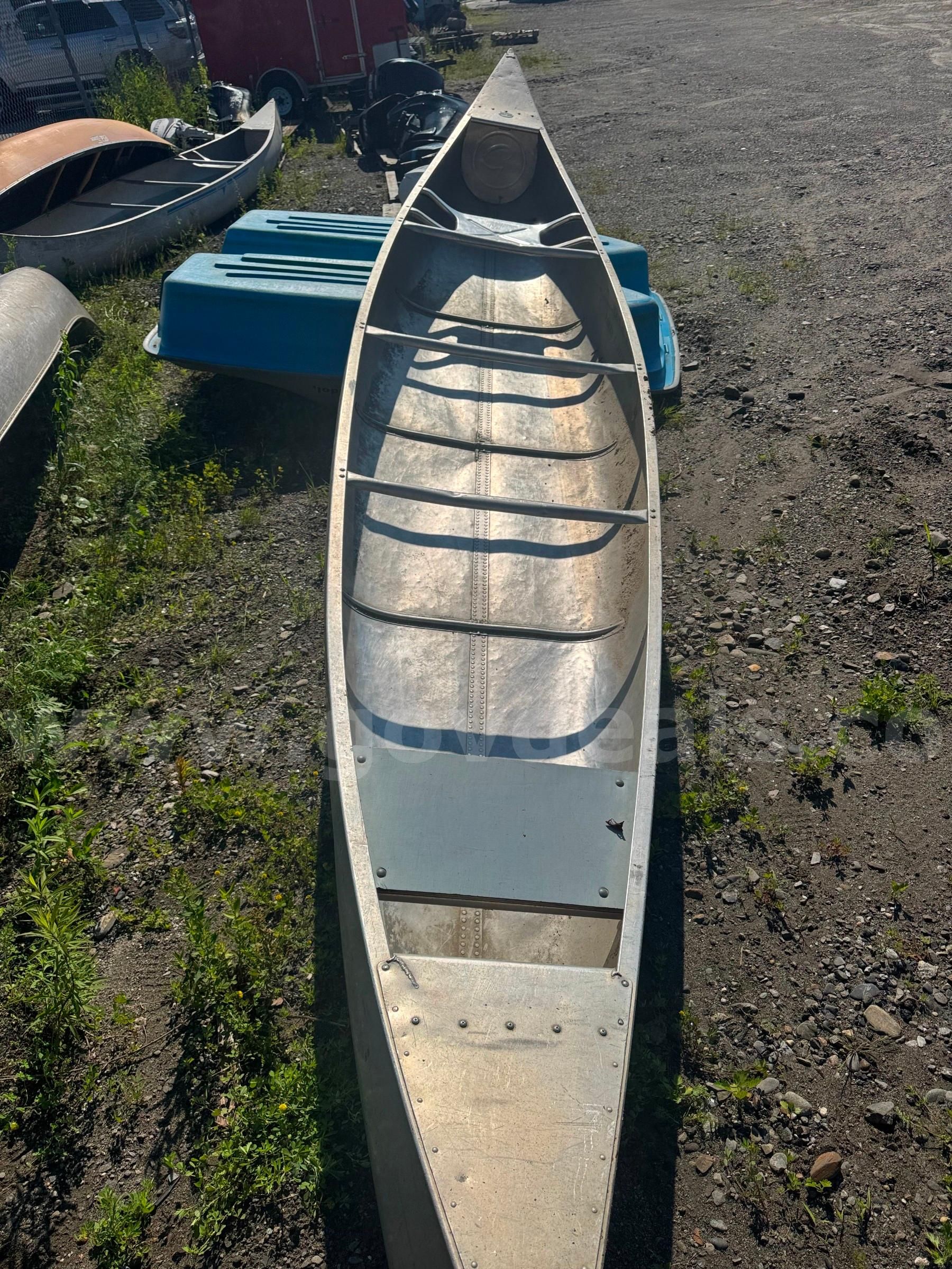 Grumman 16ft Aluminum Canoe
