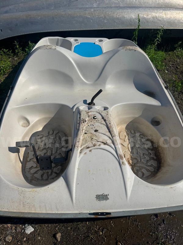 Paddleboat, Sundolphin