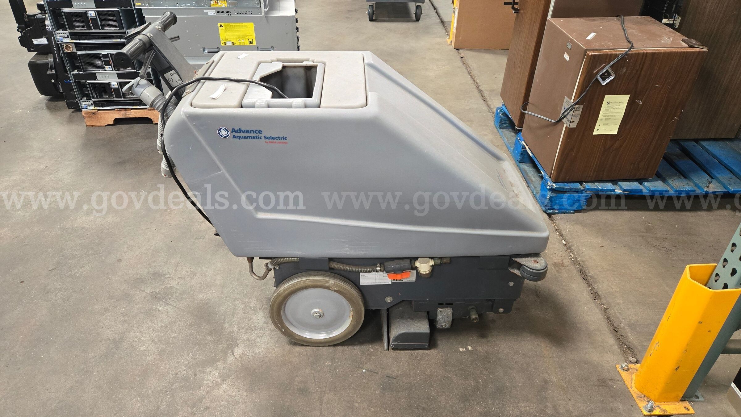 Carpet Cleaner