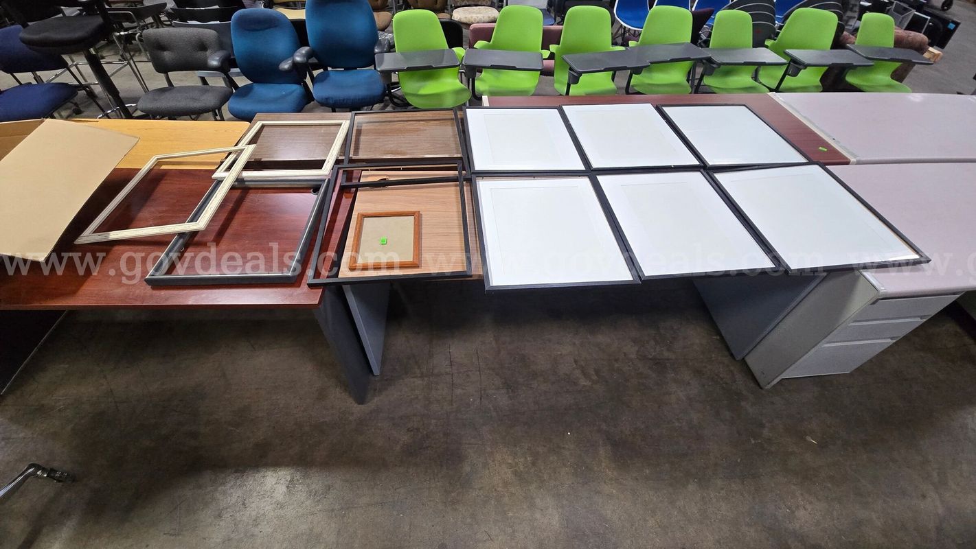 12 - Picture Frames