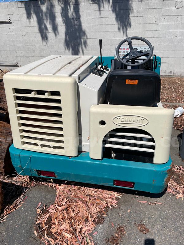 Tennant Sweeper