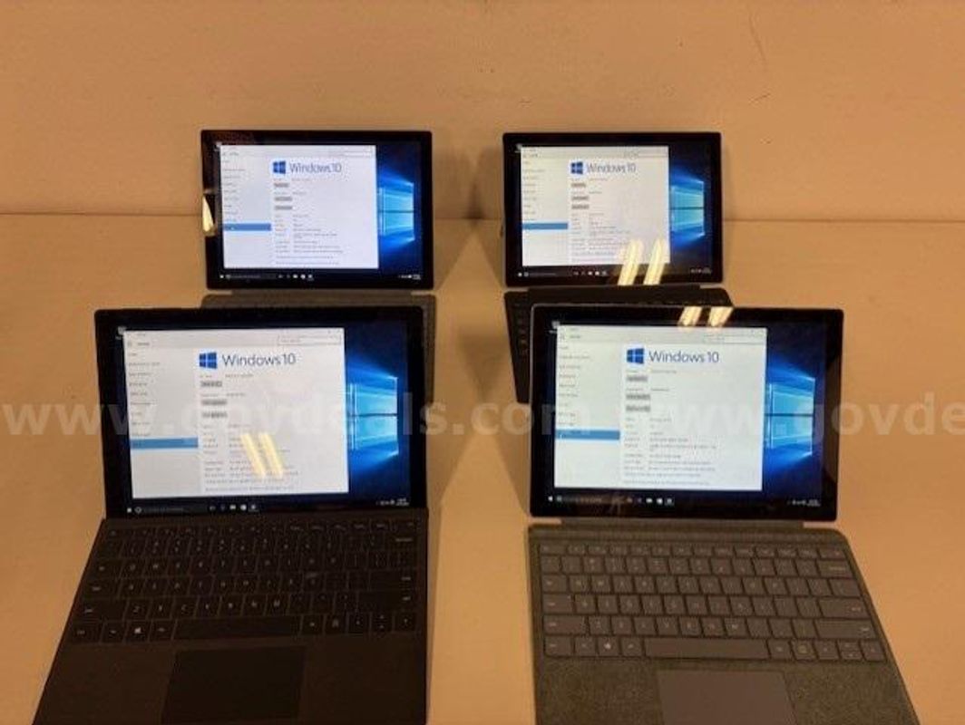 Lot of 4 Microsoft Surface Pro 7 Laptops