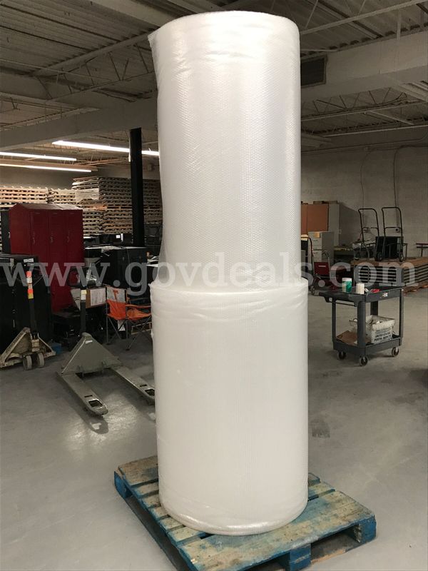 2 Large Rolls of Bubble Wrap