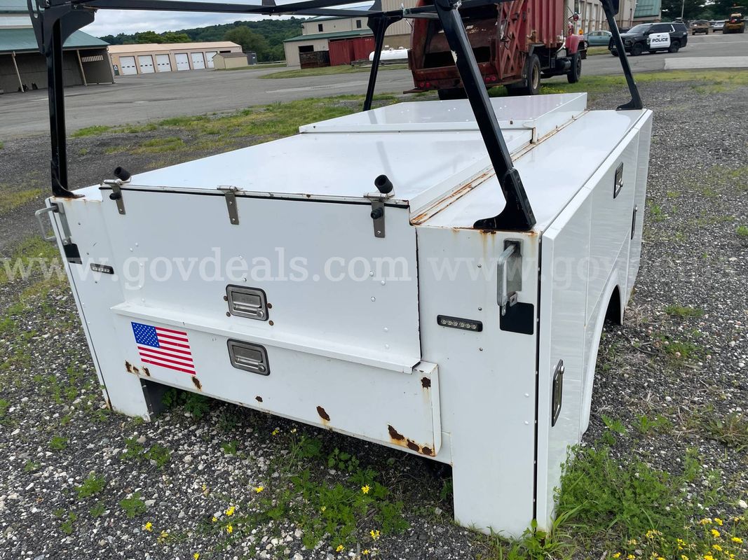 Stahl Utility Body for F-350 Single Rear Axle Truck