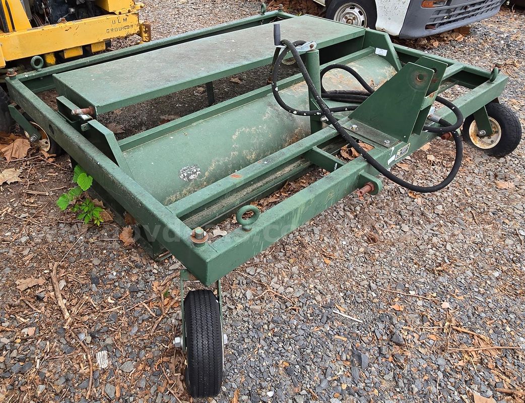 Sportsfield Hydraulic Sweeper