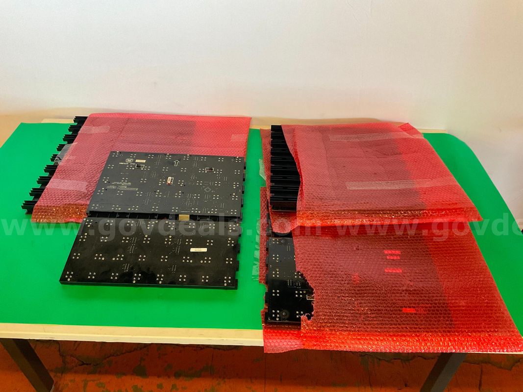 4 - Wanco Inc. LED Variable Message Sign Character Display Matrix Boards, Part #106272-0, Untested