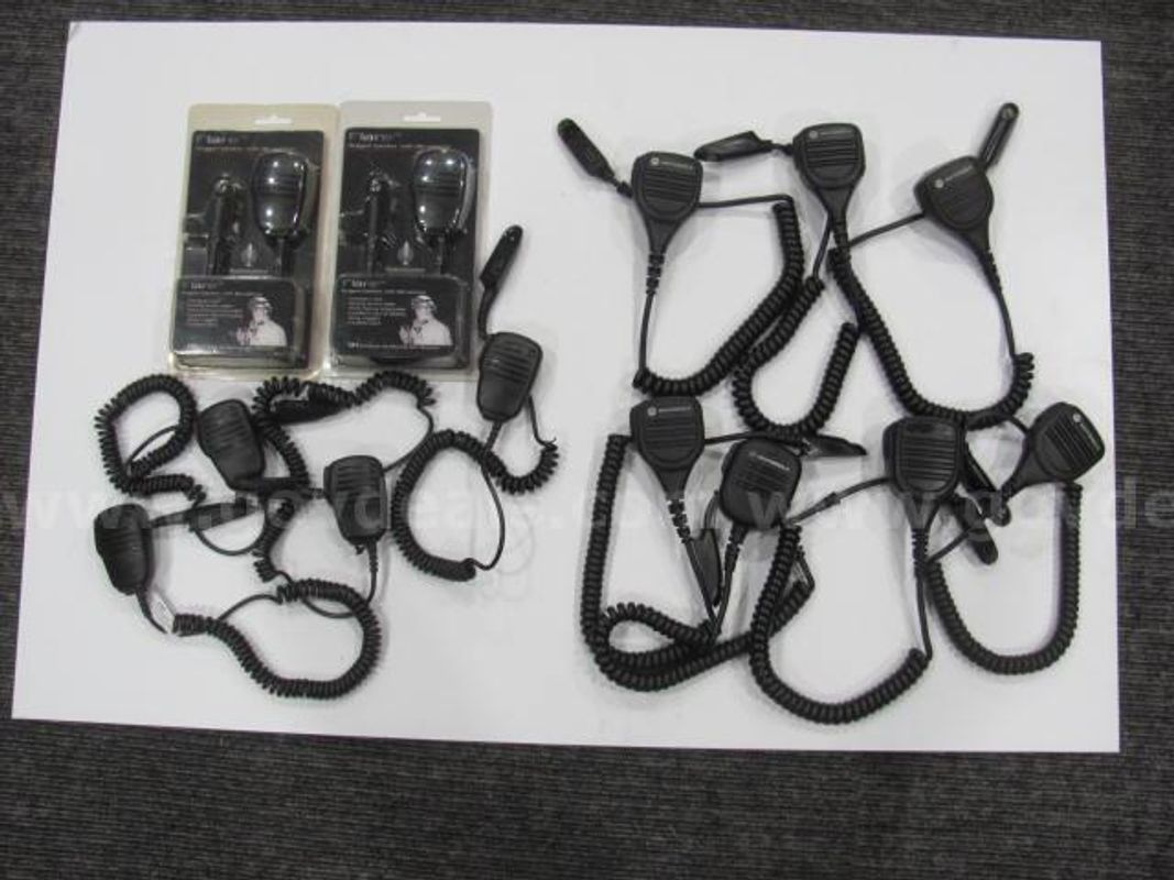 Lot of 13 Microphones