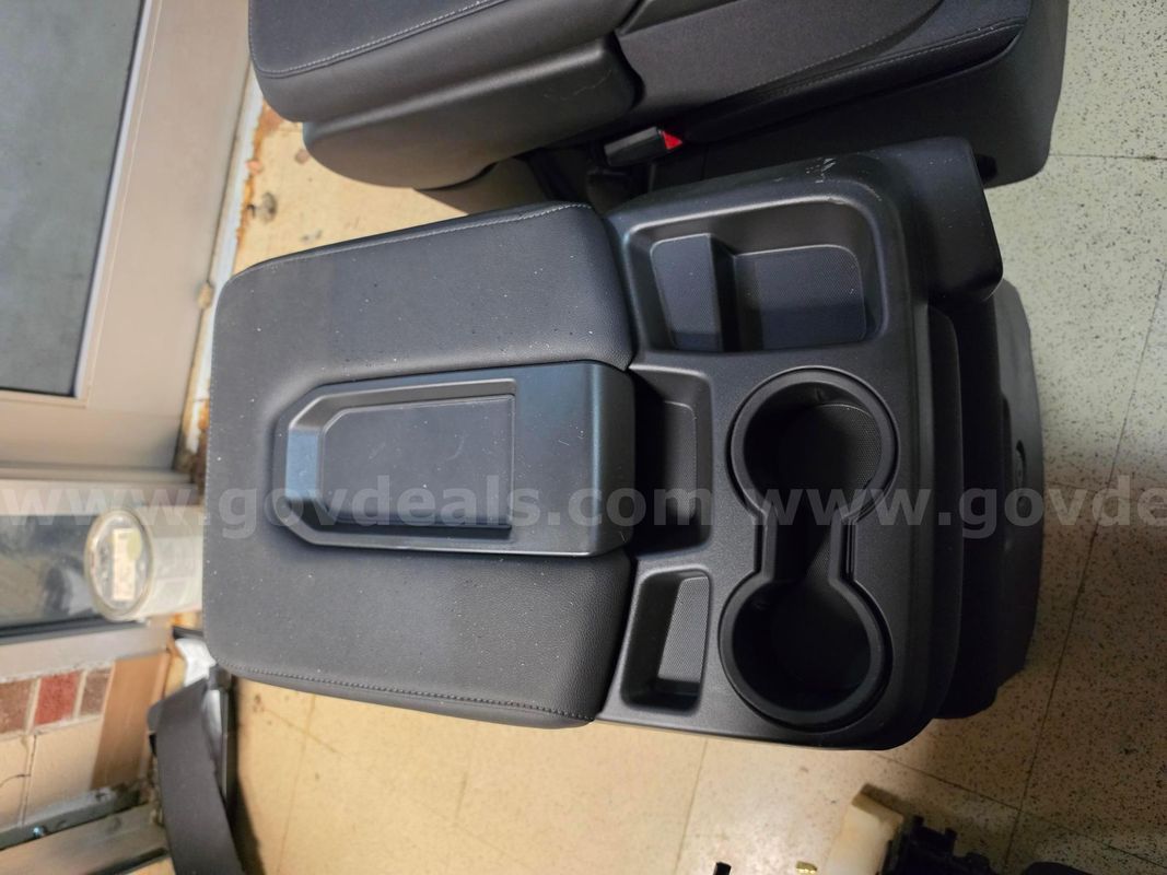 2021-2025 Chevy Tahoe Center Console