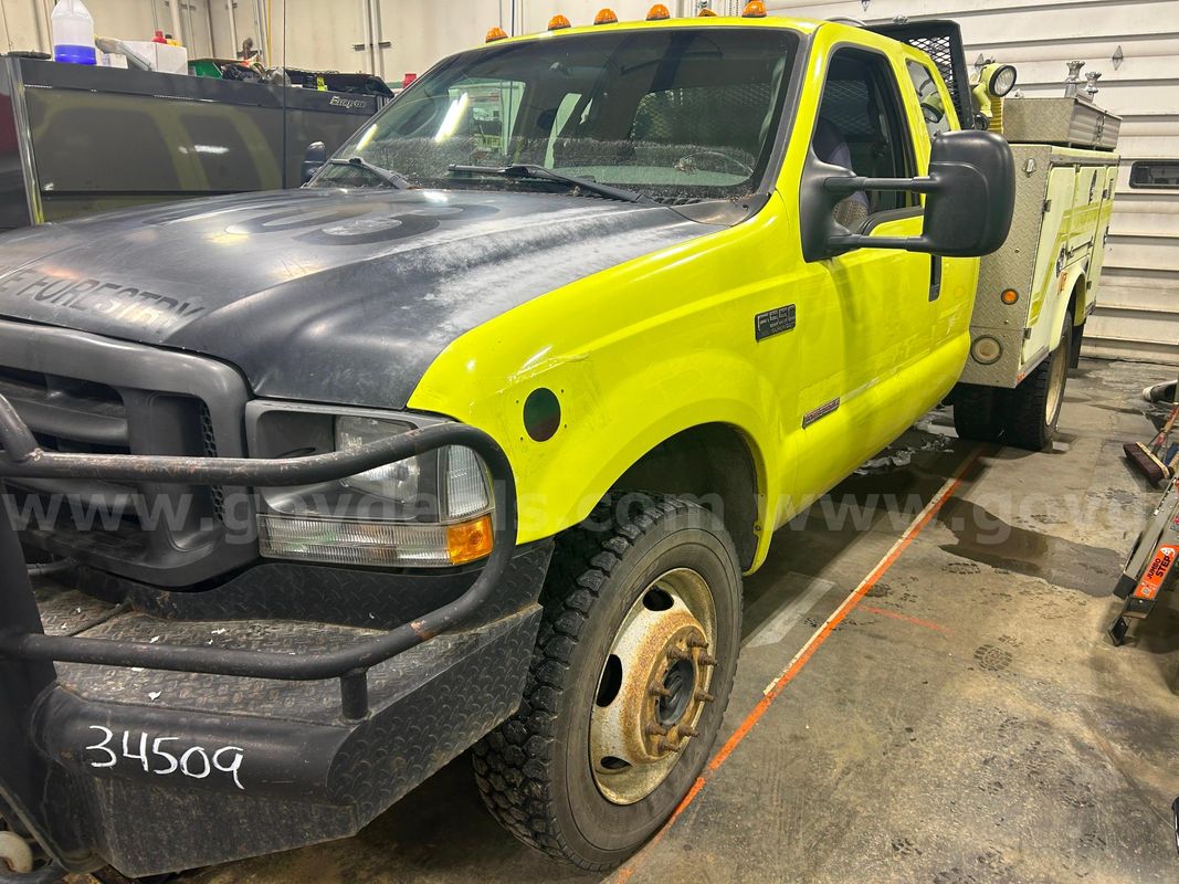 2003 Ford F-550