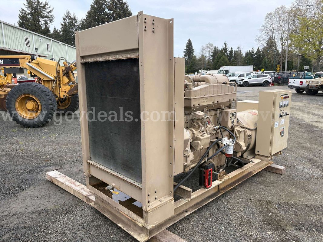 1976-1977 Cummins 200 kW Diesel Generator (ID# 45517) (GVL) (26-0772-2) 477