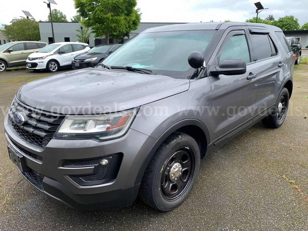 2016 Ford Explorer AWD Police Interceptor SUV (ID# 45840) (W28) (26-1381) 179