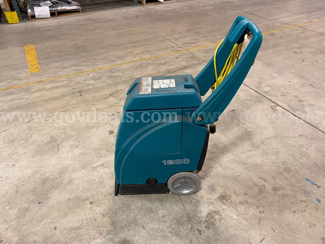 Tennant 1200 Extractor  (ID #46121) (I03-1R) (26-1334-2) 35122