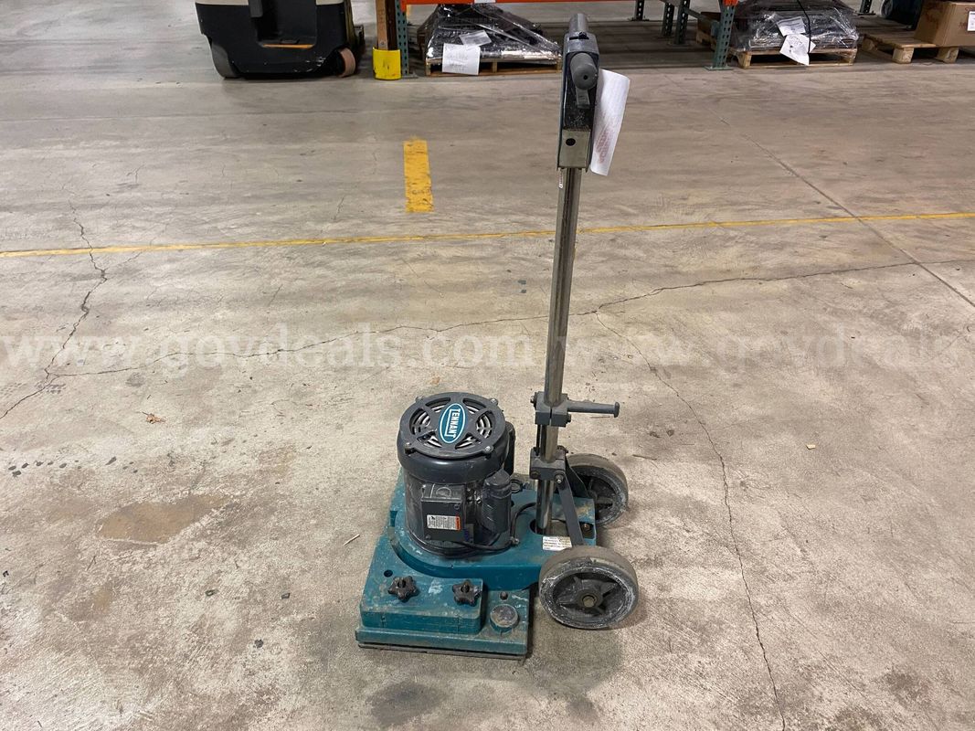 Tennant F14 Orbital Scrubbing Floor Machine  (ID #46122) (I03-1R) (26-1334-7) 35122